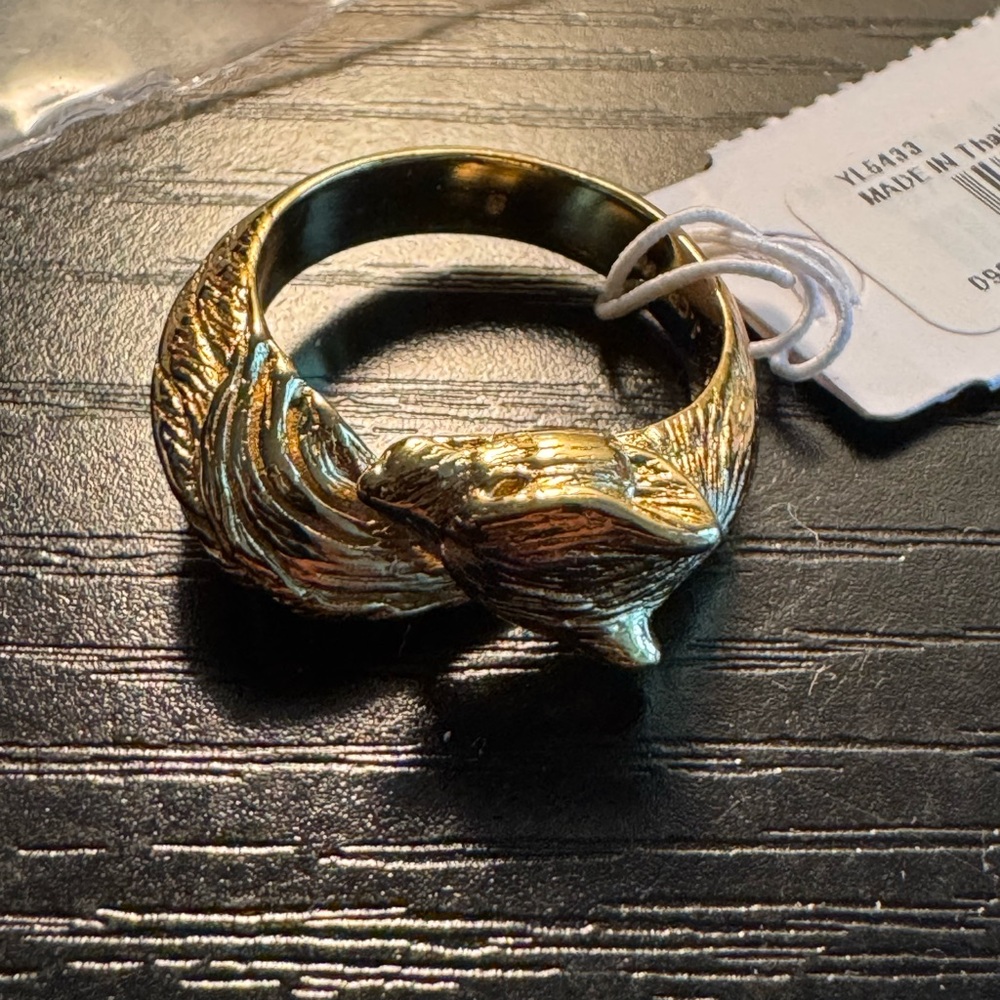 Wolf Ring